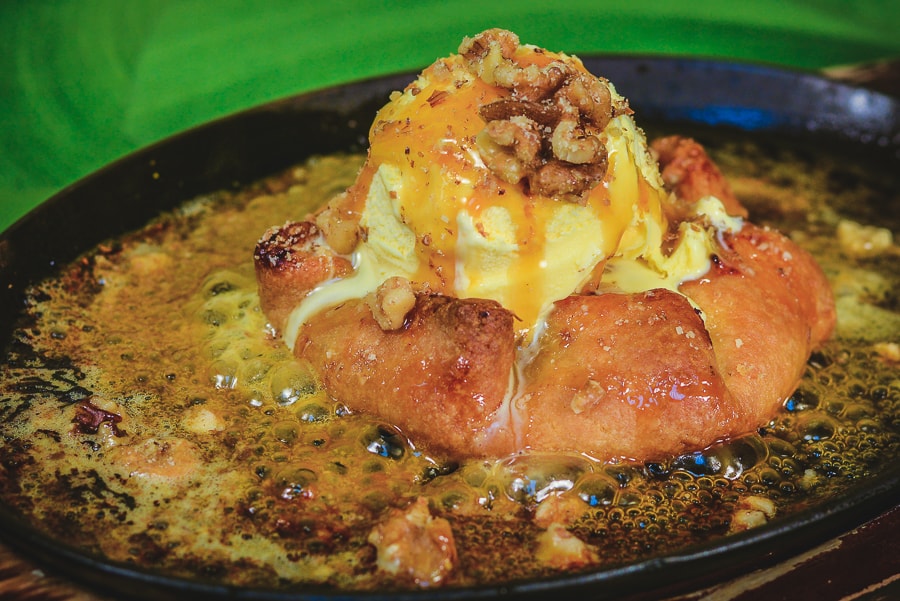Eatz Grill fried chicken served with creamy grits